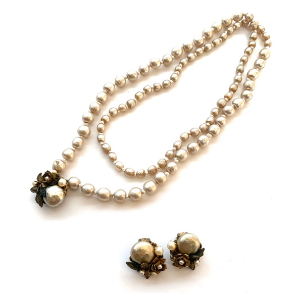 Miriam Haskell Jewelry - Vintage Miriam Haskell 40's Necklace & Earrings